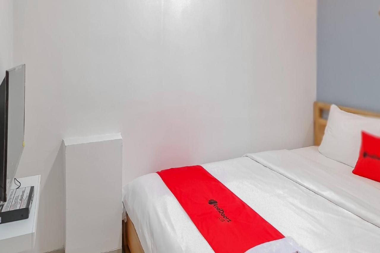 Reddoorz Plus @ Batutulis Богор Экстерьер фото